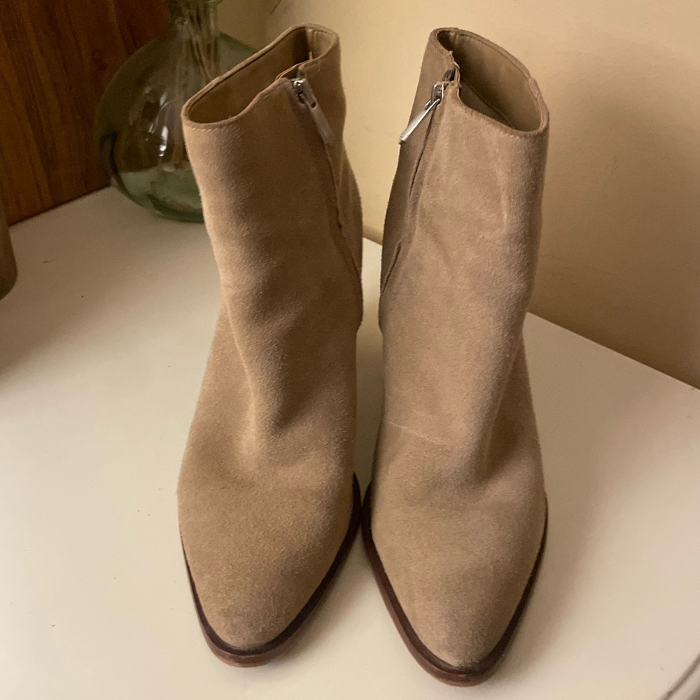 Beige suede booties Sam Edelman